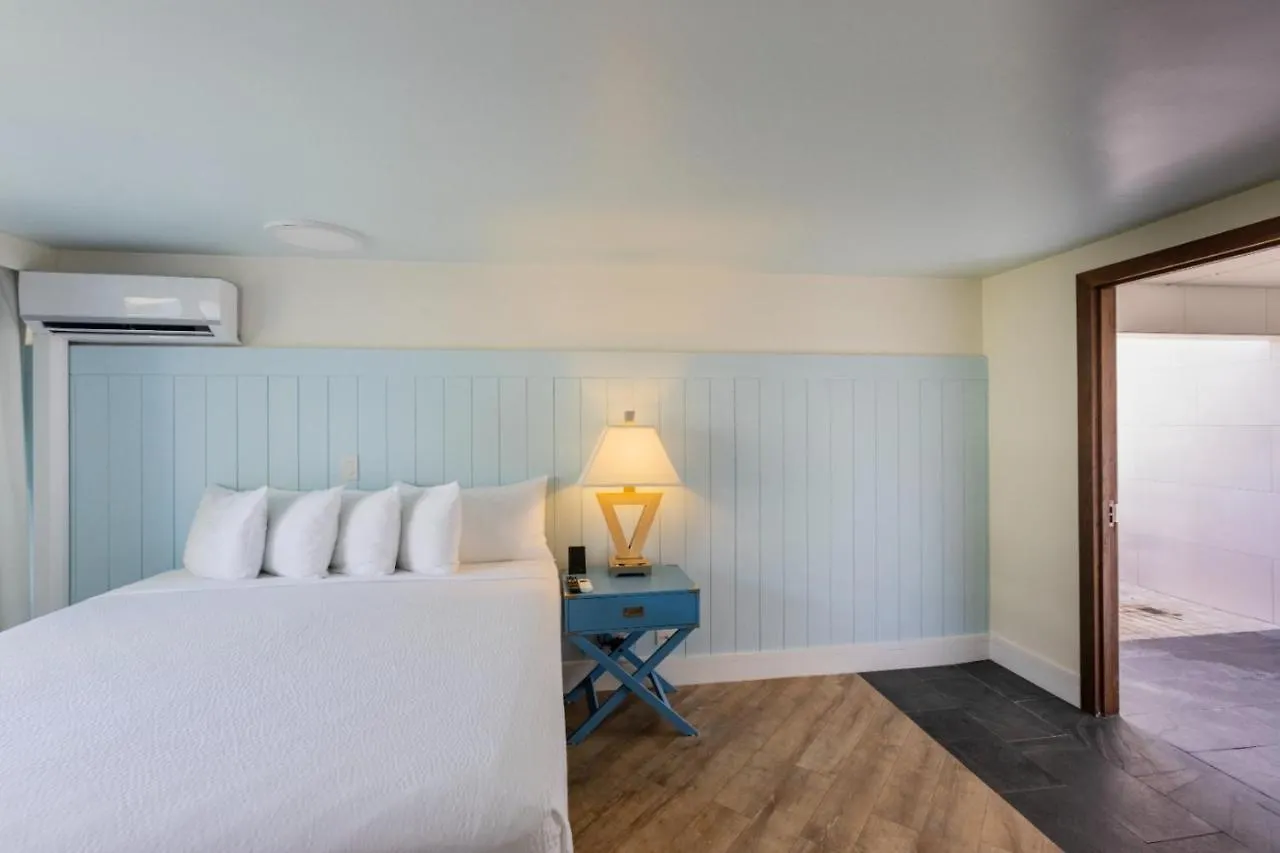 Hotel La Croix Honolulu