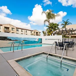 Western Alamitos Inn&suites Los Alamitos