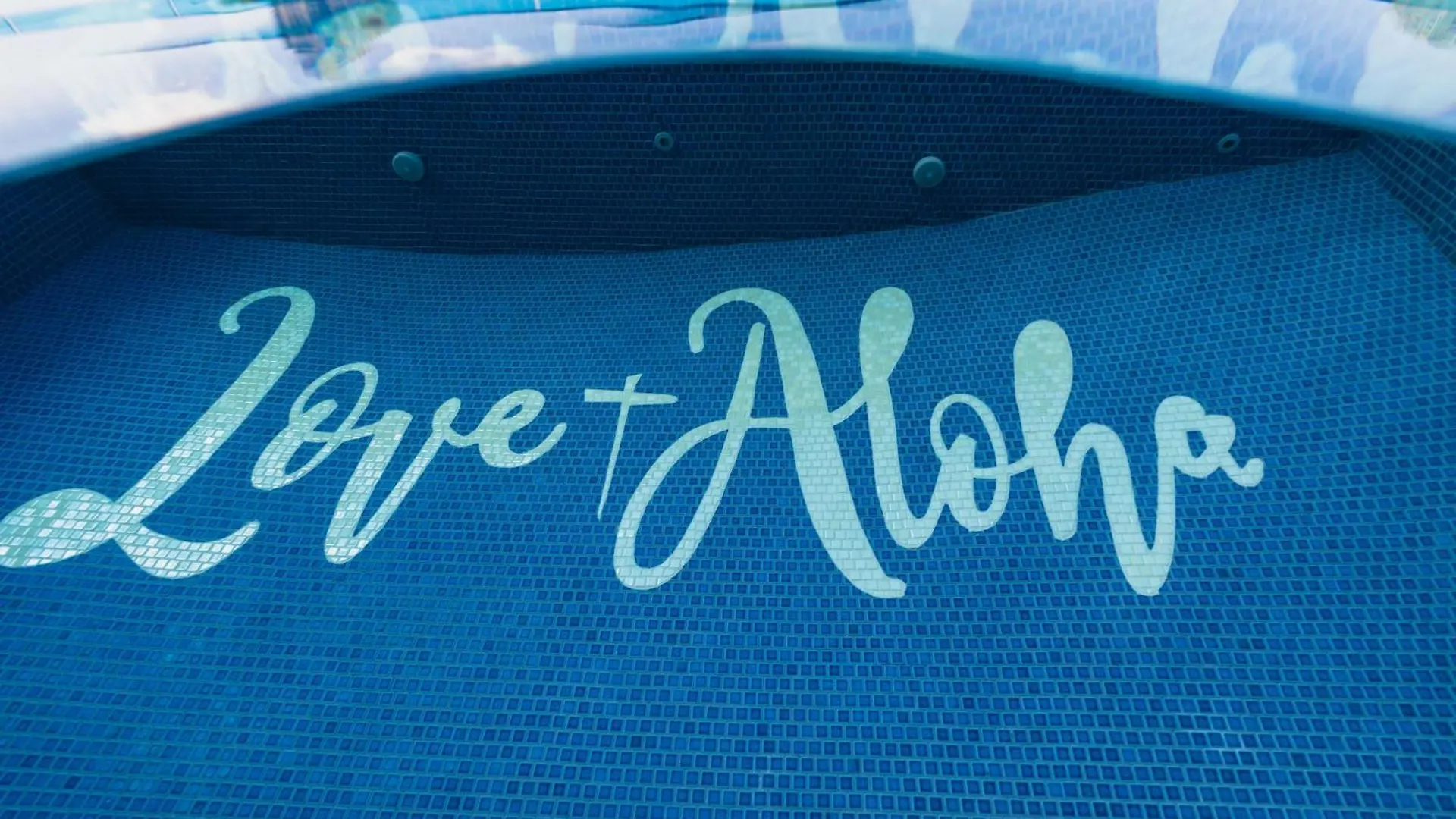 Hotel La Croix Honolulu 4*,